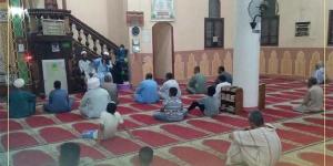 "أوقاف قنا" تعقد مجالس لقراءة "الشمائل المحمدية" للتعريف بهدي النبي وأخلاقه (صور)