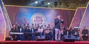 “هارمونى بالعربى” تتألق فى تاسع ليالى صيف قطاع المسرح (صور)