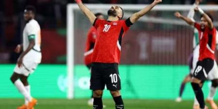 صلاح يتفوق على ميسي ورونالدو في سباق الـ"100 مساهمة دولية" ويواصل خوض سباق هدافي كأس الأمم