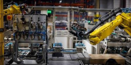 القطاع الخاص السعودي في رؤية 2030 .. توسع يقتنص فرص الاستثمار لدعم الاقتصاد