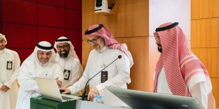 جامعة الملك عبدالعزيز تُدشّن برنامج "مسارات التعلم المرن في الذكاء الاصطناعي" بمناسبة عام الذكاء الاصطناعي 2026