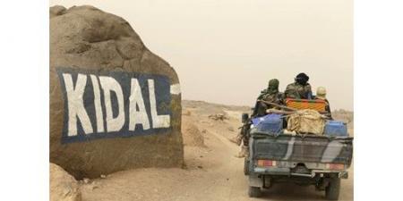 مجموعات مسلحة تنفّذ هجمات متزامنة في مالي.. والجيش: الوضع تحت السيطرة وعلى السكان الهدوء