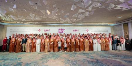 وزير السياحة يعقد ورشة عمل برنامج "صيف السعودية 2026"