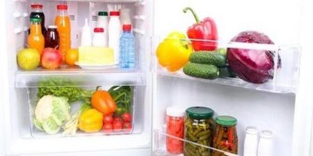 نصائح للحفاظ على نظافة الثلاجة وضمان سلامة الأغذية