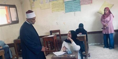هدوء وانتظام بلجان امتحان الرياضيات التطبيقية لطلاب القسم العلمي بالثانوية الأزهرية بالدقهلية
