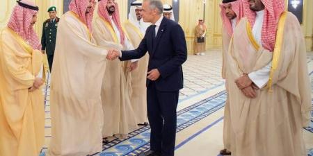 ولي العهد يستقبل رئيس وزراء كندا في جدة