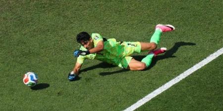 ياسين بونو يدخل تاريخ كأس العالم بأكثر حارس تصديا لركلات الجزاء