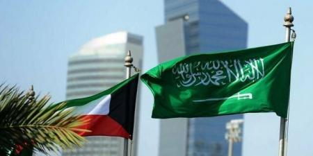 الكويت والسعودية تبحثان سير العمليات البترولية بالمنطقة المقسومة