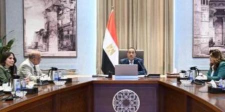 رئيس الوزراء يُتابع خطوات مشروع إحياء منطقة قرافة السيوطي