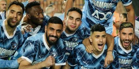 في أول ظهور له، رولاني موكوينا يقود المران الأول لبيراميدز بالدفاع الجوي
