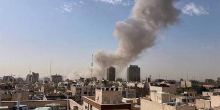 وكالة الأنباء الإيرانية: انهيار برج المراقبة البحرية في ميناء تشابهار بالكامل بعد هجوم أمريكي