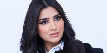 مي عمر تكثف نشاطها الفني بالتعاقد على بطولة فيلم ومسلسل جديدين