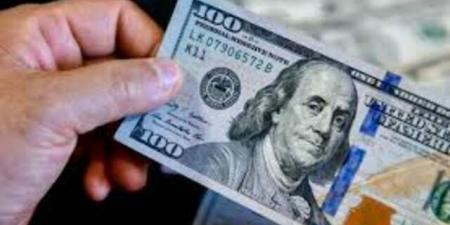 استقرار الدولار مع تصاعد التوترات بين واشنطن وطهران
