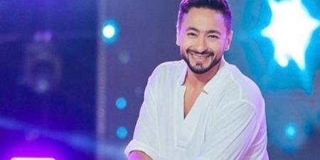 حمادة هلال يؤدي أغنيتين لايف للمرة الأولي في حفله المقبل بدبي