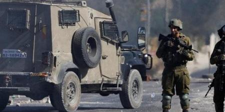 الاحتلال الإسرائيلي يشدد إجراءاته العسكرية ويغلق الحواجز المحيطة برام الله وشمال القدس