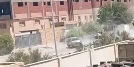 مطاردة وضرب نار ، بلطجية يثيرون الرعب بالمنطقة الصناعية في مدينة السادات