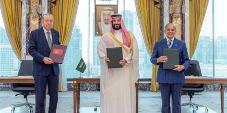 نائب الرئيس التركي: اتفاقية مكة ليست هيكلا ضد إيران أو حلف الناتو