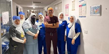 رمد المنصورة يستضيف رئيس الجمعية العالمية للجلوكوما لإجراء جراحات دقيقة وتدريب الأطباء