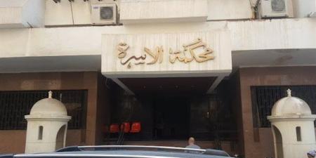 من «أنت طالق» إلى إقرارات النفقة، هل تعترف محاكم الأسرة برسائل واتساب؟