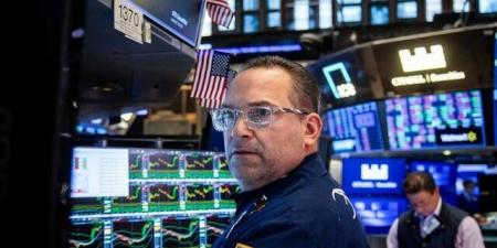مؤشرات "وول ستريت" تتداول بحذر وسط توترات الشرق الأوسط