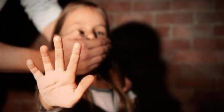 القبض على نجل مالك سوبر ماركت في الأقصر بتهمة الاعتداء على طفلة 5 سنوات