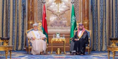 ولي العهد السعودي يلتقي سلطان عُمان لبحث تطورات الأوضاع بالمنطقة
