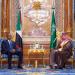 ولي العهد يلتقي رئيس مجلس السيادة الانتقالي في السودان