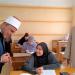 خلال تفقده لجان الثانوية بالقليوبية، رئيس المعاهد الأزهرية يفاجأ بـ4 شقيقات توأم (صور)