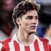 أتلتيكو مدريد يفتح باب الرحيل المشروط أمام ألفاريز ويصدم برشلونة