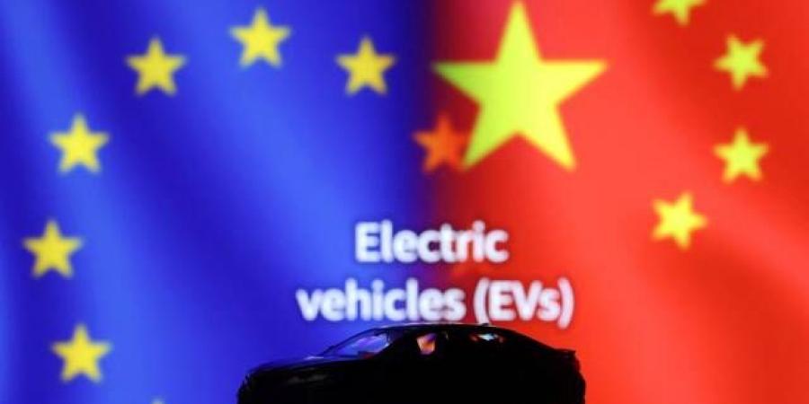 الصين
      تحث
      الاتحاد
      الأوروبي
      على
      التراجع
      عن
      تعريفات
      السيارات
      الكهربائية