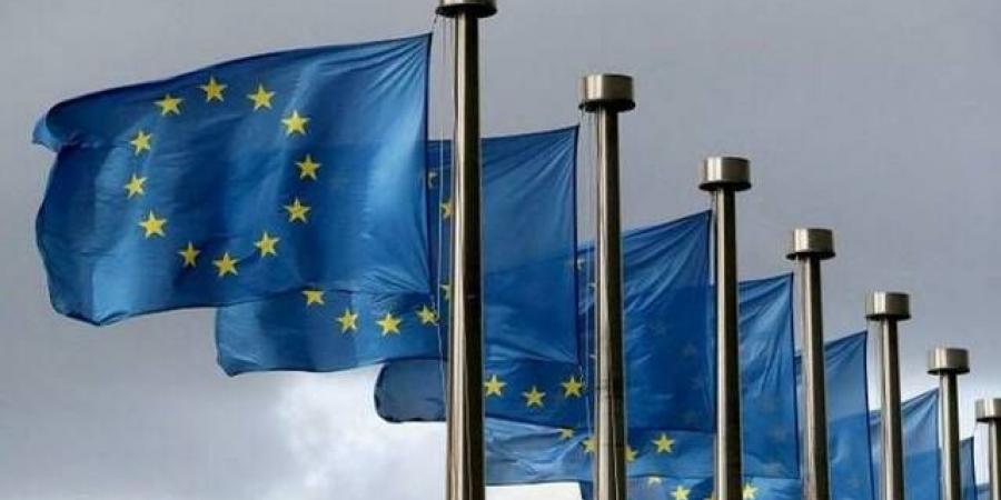 الاتحاد
      الأوروبي
      يقر
      حزمة
      العقوبات
      الـ14
      على
      روسيا