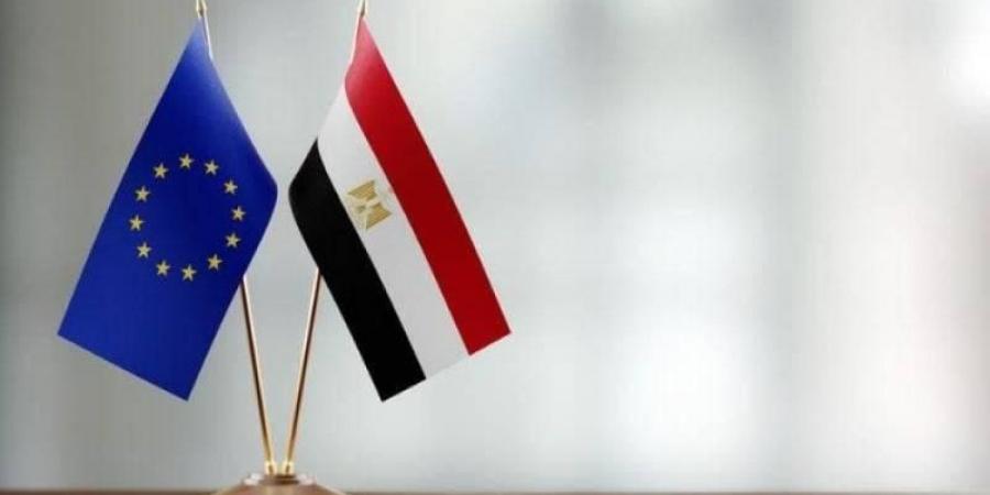 مصر
      والاتحاد
      الأوروبي
      يوقعان
      اتفاقية
      بقيمة
      مليار
      يورو