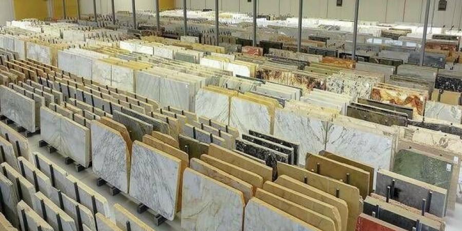 "ماربل
      ديزاين"
      تعلن
      إنجاز
      90%
      من
      مشروع
      بناء
      معارض
      ومستودعات
      شركة
      تابعة