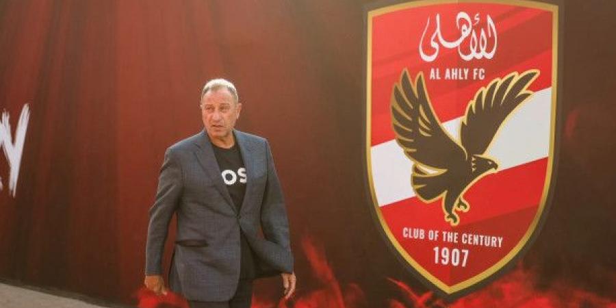 الخطيب رئيسا للأهلي للدورة الثالثة على التوالي