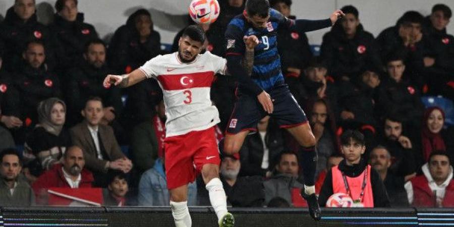 102 لاعبا خارج الملاعب في تركيا بسبب المراهنات