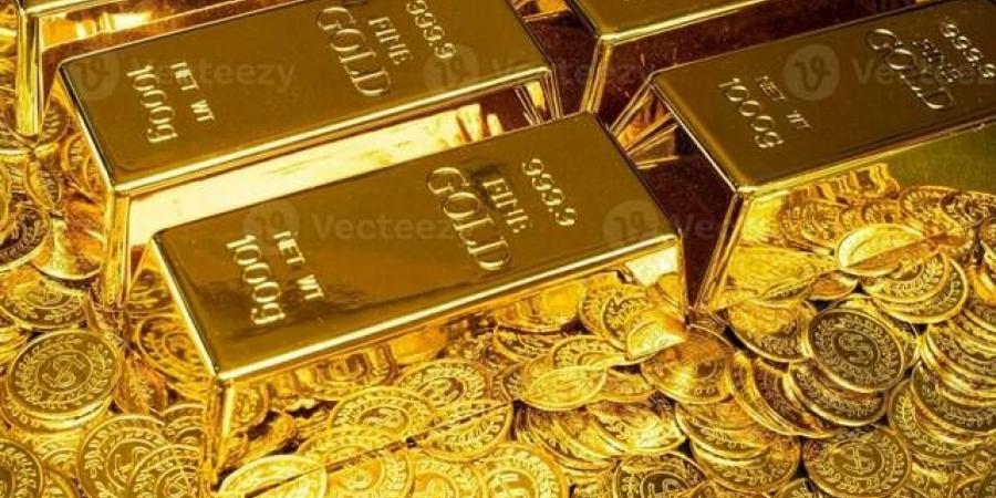 الذهب يواصل الصعود مع تراجع الدولار وتطورات حرب إيران