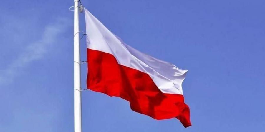 بولندا: واشنطن لم تحترم الناتو بقرار الحرب على إيران