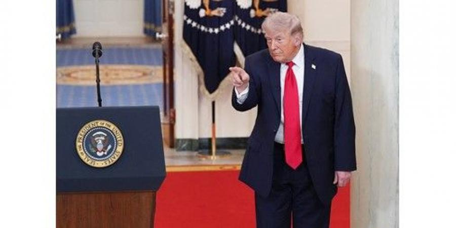 ترامب: الصراع مع إيران ينبغي أن ينتهي خلال أيام وليس أسابيع هم يتفاوضون حالياً وهناك فرصة جيدة للاتفاق اليوم.. وإلا