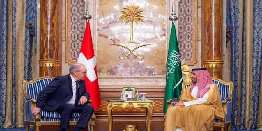 ولي العهد يبحث مع رئيس سويسرا تطوير التعاون خاصة في المجالات الاستثمارية