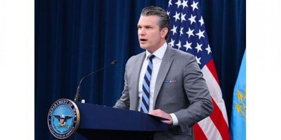 وزير الحرب الأميركي: أمام إيران فرصة لاتخاذ القرار الحكيم وإبرام اتفاق جيد والحصار البحري سيستمر طالما استدعى الأمر