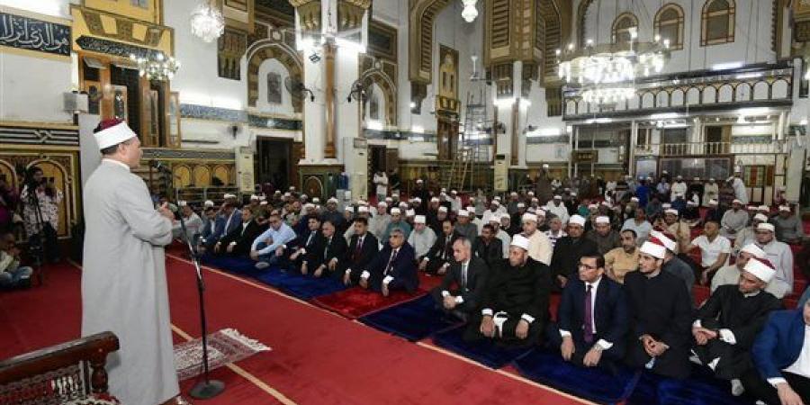 محافظ الدقهلية يشهد احتفال الأوقاف بليلة رأس السنة الهجرية في مسجد النصر