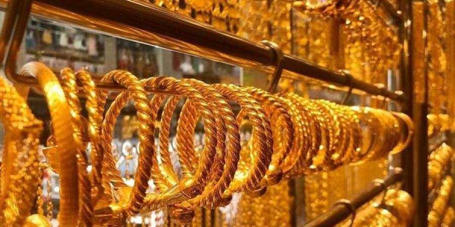 بعد انهياره، هل يهبط سعر جرام الذهب لـ5 آلاف جنيه؟ خبير يجيب