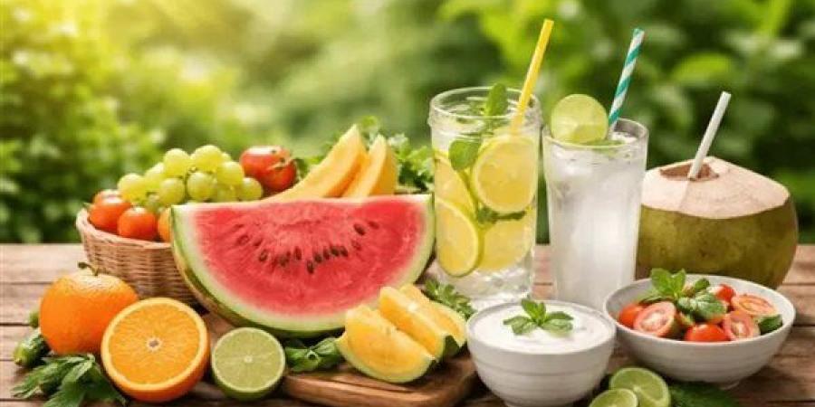 أبرزها البطيخ والزبادي، أطعمة تقلل الشعور بالإجهاد الحراري