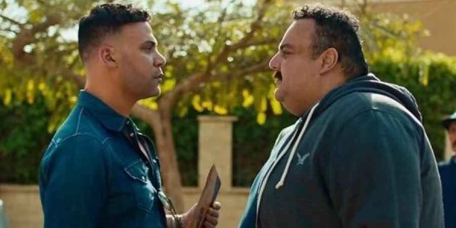 محمد إمام يفتتح فيلم صقر وكناريا بدولة الإمارات الليلة