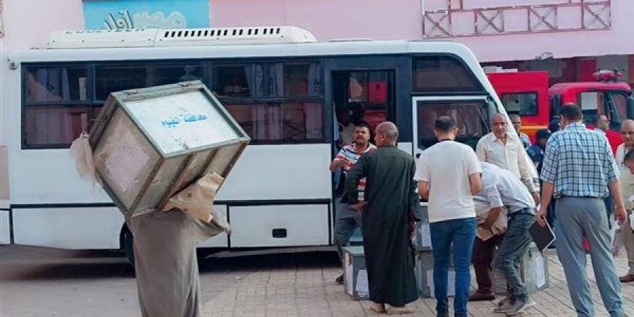 التعليم تتابع وصول أوراق أسئلة امتحانات الثانوية العامة 2026 إلى اللجان