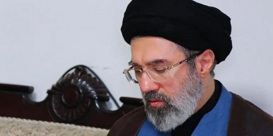 المرشد الإيراني: ينبغي متابعة الجرائم التي ارتكبها المعتدون ضد بلادنا أمام المحاكم القضائية الداخلية والدولية