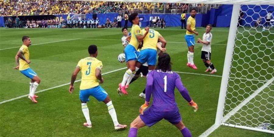 كاسيمير يدرك هدف التعادل للبرازيل أمام اليابان بعد 65 دقيقة ( فيديو)
