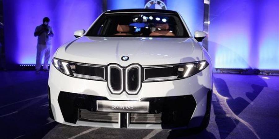 أسعار ومواصفات سيارات BMW iX3 الكهربائية في مصر