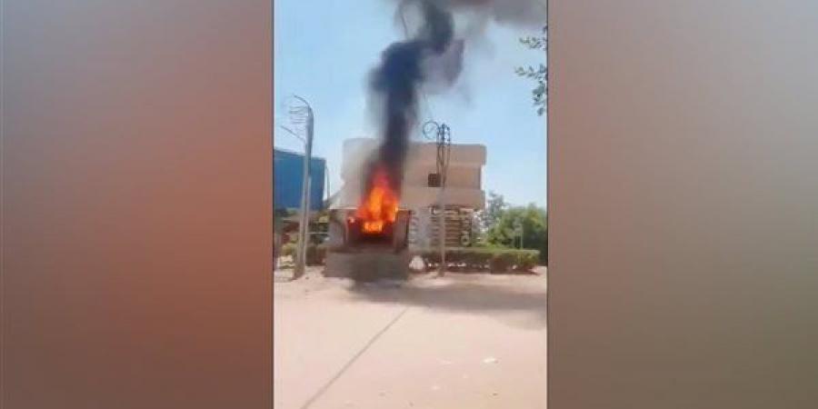 حريق يلتهم محول كهرباء داخل كشك بقرية نجريج في الغربية (فيديو)