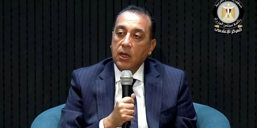 مدبولي: زيادة 20% في أسعار الكهرباء للمطاعم والكافيهات العاملة خارج مواعيد الغلق